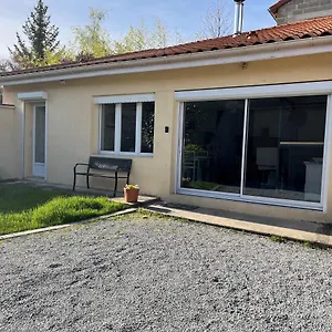  Hébergement de vacances Jolie Maison De Campagne, Compostelle